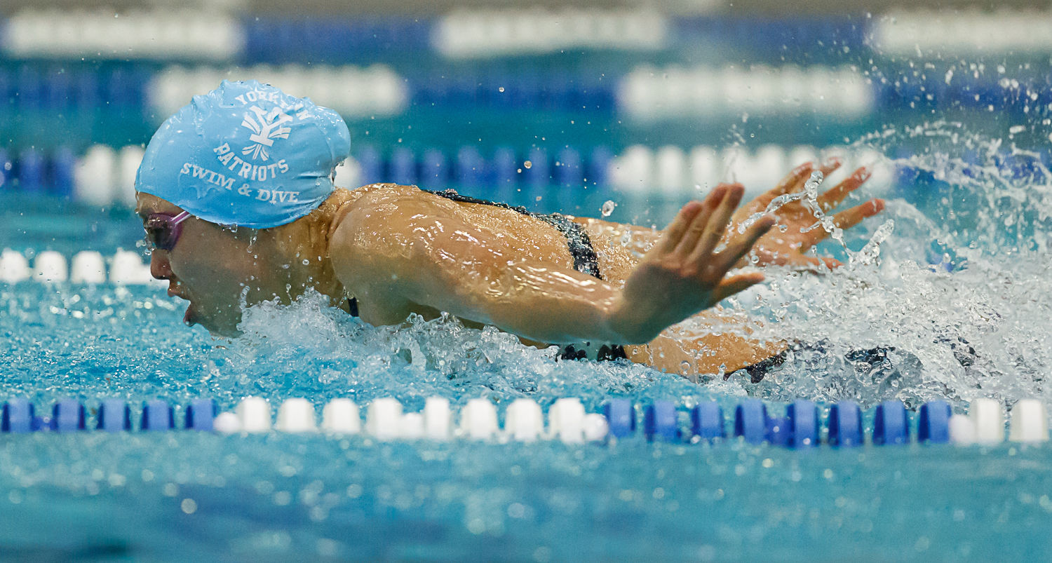 Arlington region-meet swimmers 3